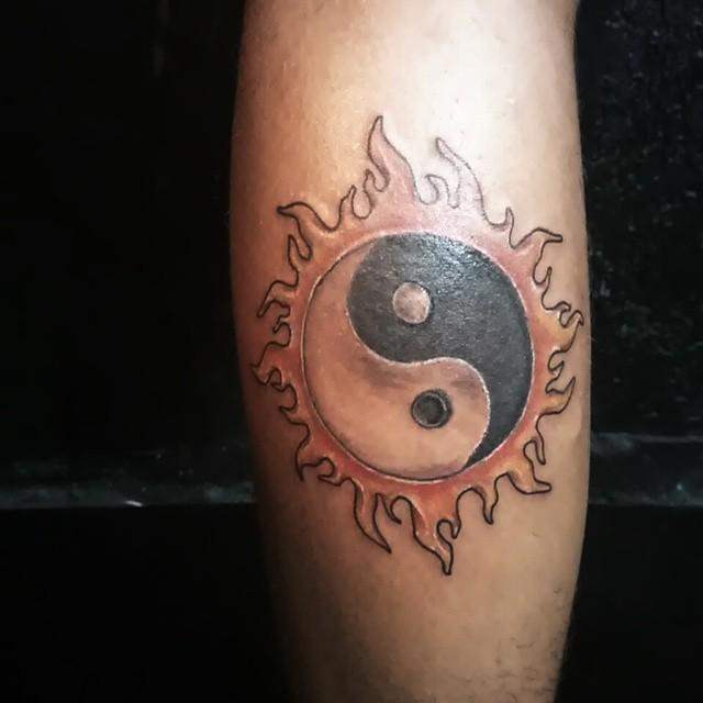 tatuaje yin y yang 431