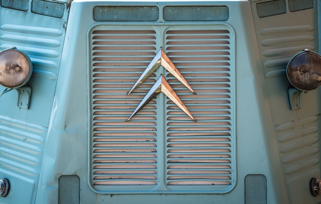 Significado e historia del Logo de Citroën