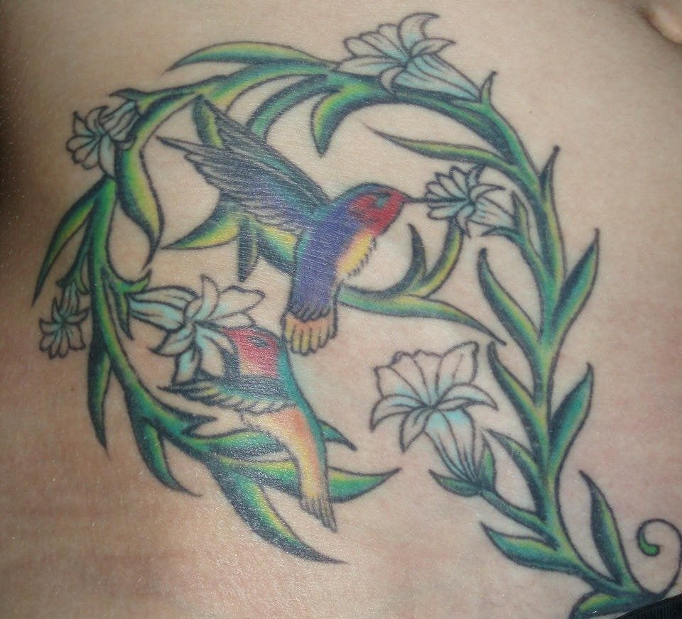 tatuajes-de-colibries-36
