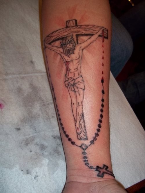 tatuajes-de-rosarios-01