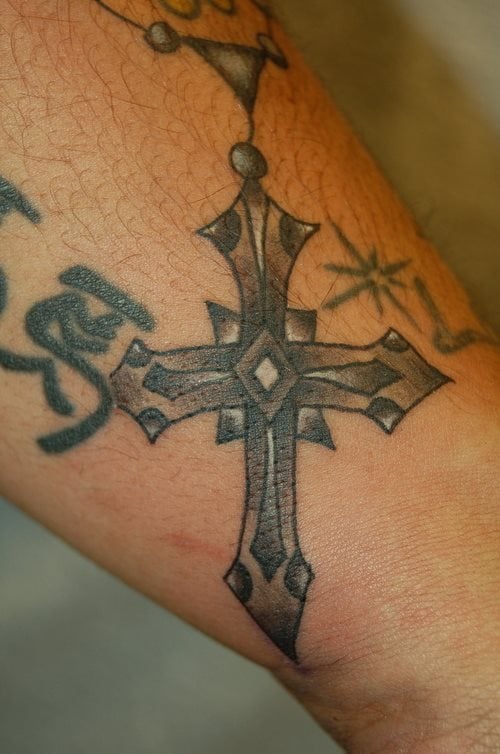 tatuajes-de-rosarios-24