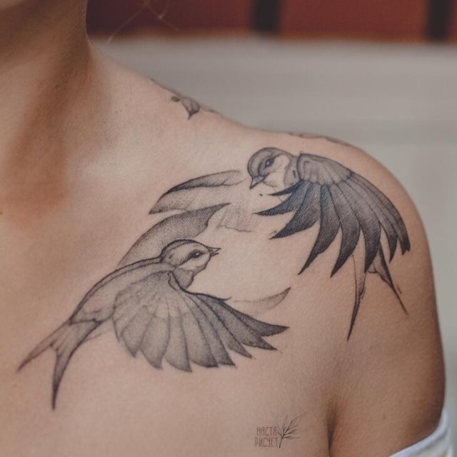tattoo femenino pajaro 13