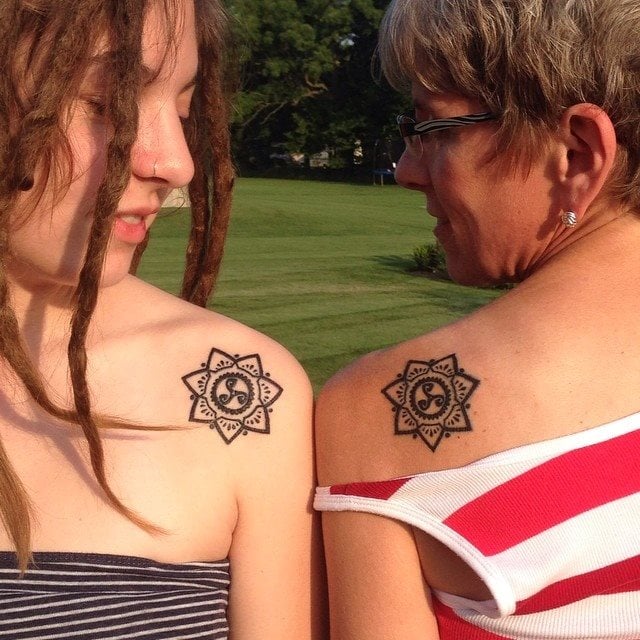 Simbolizan cuánto quieres a tu madre con estos tatuajes