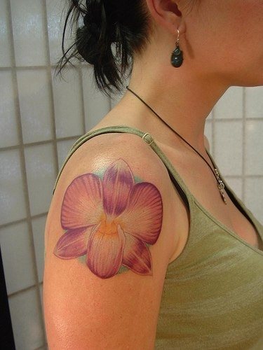 tatuaje flor orquidea 1031
