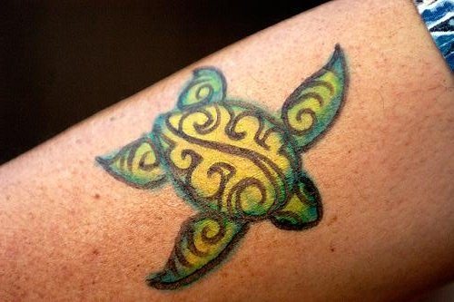 tatuaje hawaiano 1044