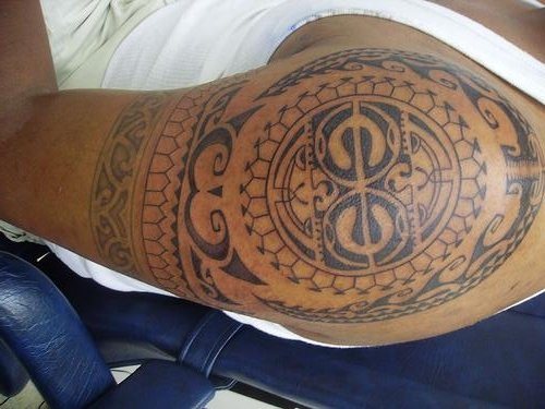 tatuaje hawaiano 1053