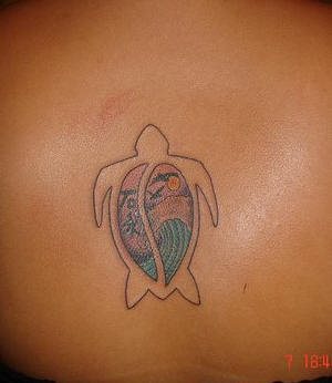 tatuaje hawaiano 1031