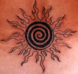 tatuaje luna sol 1050