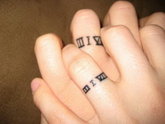 72 Tatuajes de hoy: anillos y alianzas para parejas