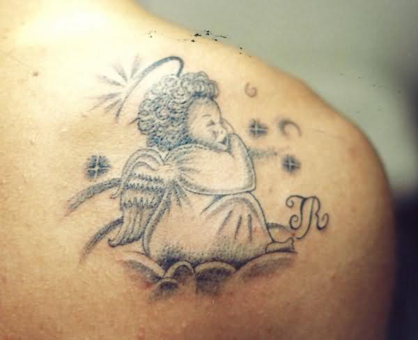 tatuaje inicial 12