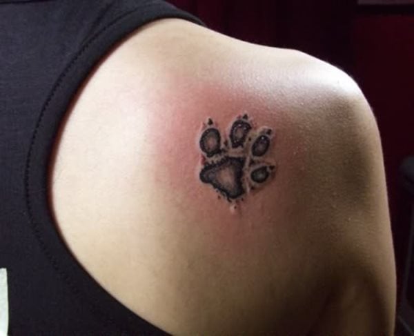 tatuaje huella perro 121