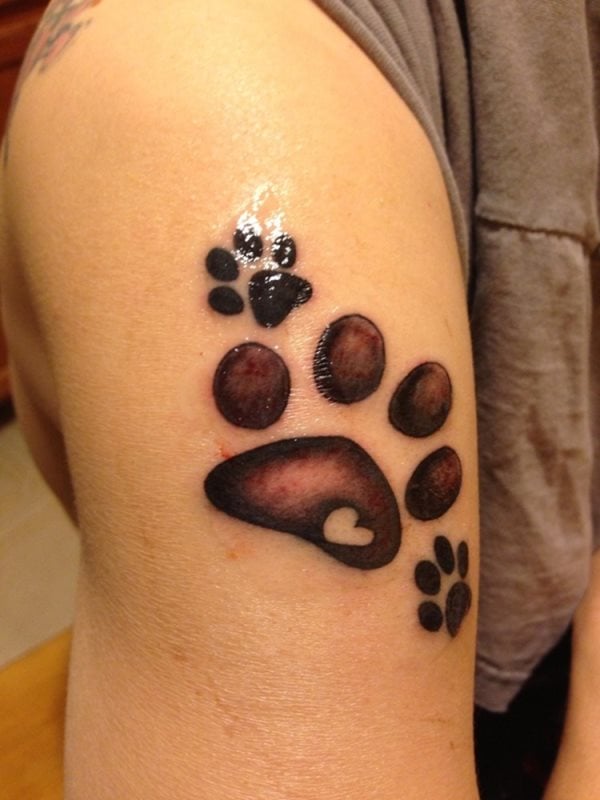 tatuaje huella perro 159