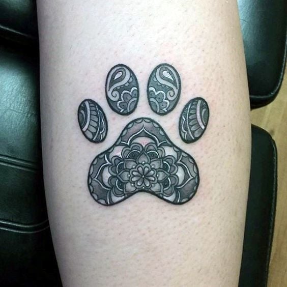 tatuaje huella perro 179