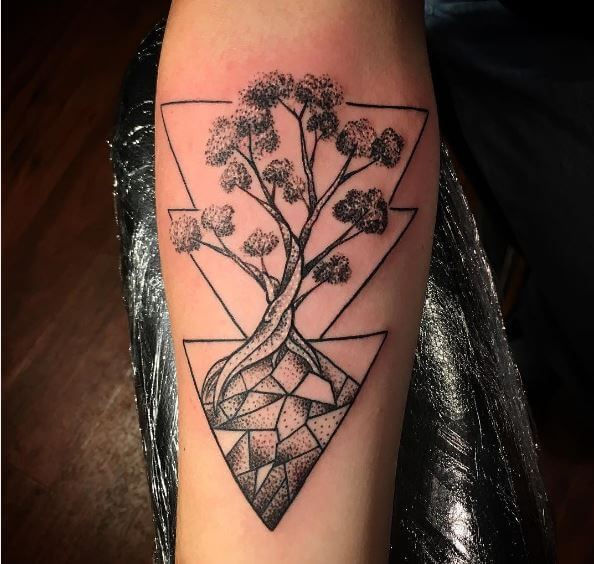 tatuaje triangulo 09