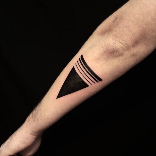 tatuaje triangulo 171