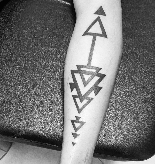 tatuaje triangulo 185