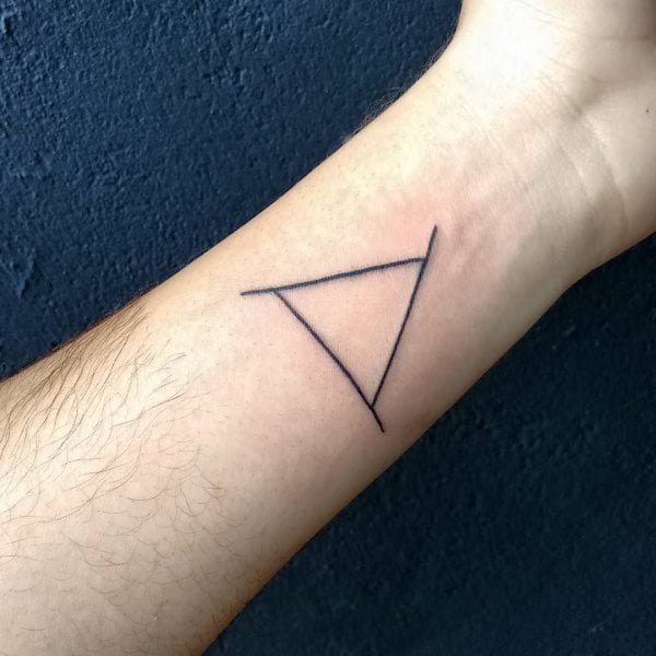 tatuaje triangulo 87