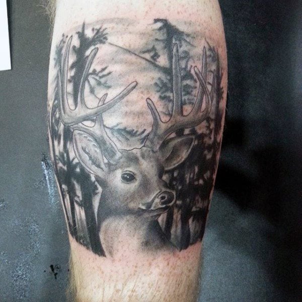 tatuaje ciervo para hombre 29