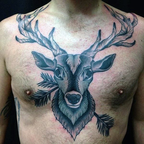tatuaje ciervo para hombre 37