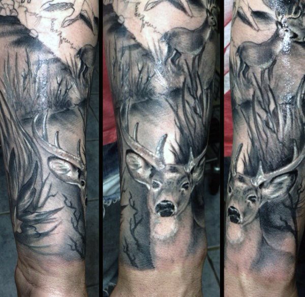 tatuaje ciervo para hombre 43