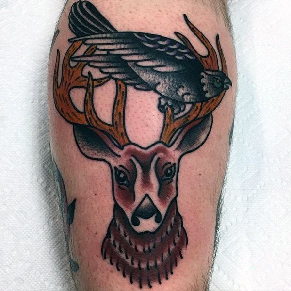 tatuaje ciervo para hombre 64