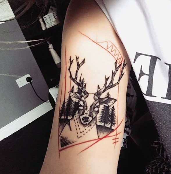 tatuaje ciervo para hombre 72