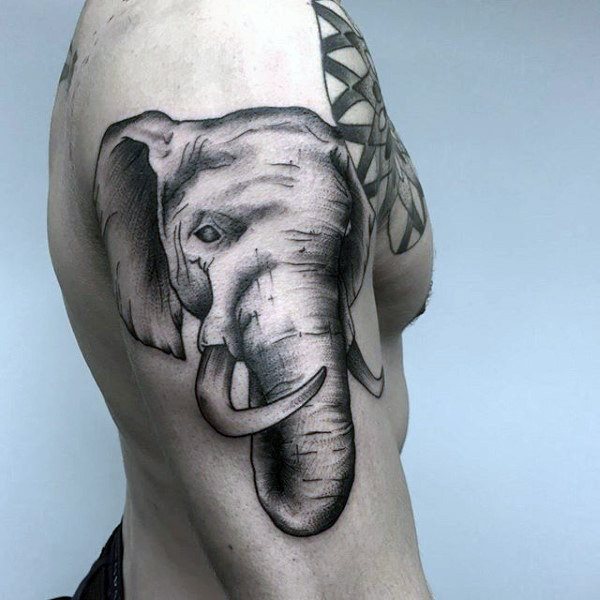 tatuaje elefante para hombre 10