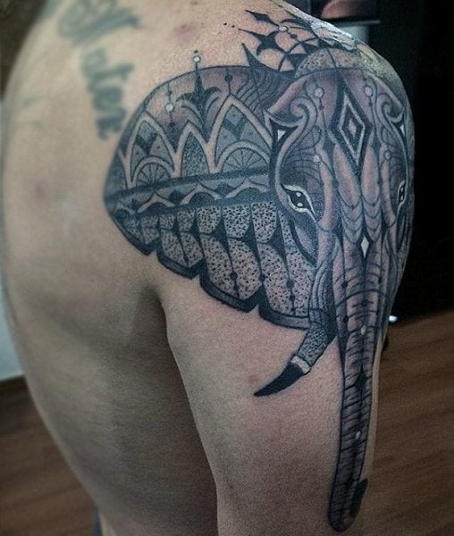 tatuaje elefante para hombre 53
