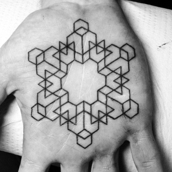 tatuaje geometrico mano para hombre 33