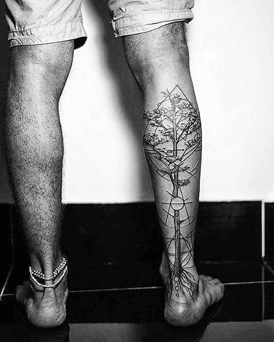 tatuaje geometrico pierna para hombre 21