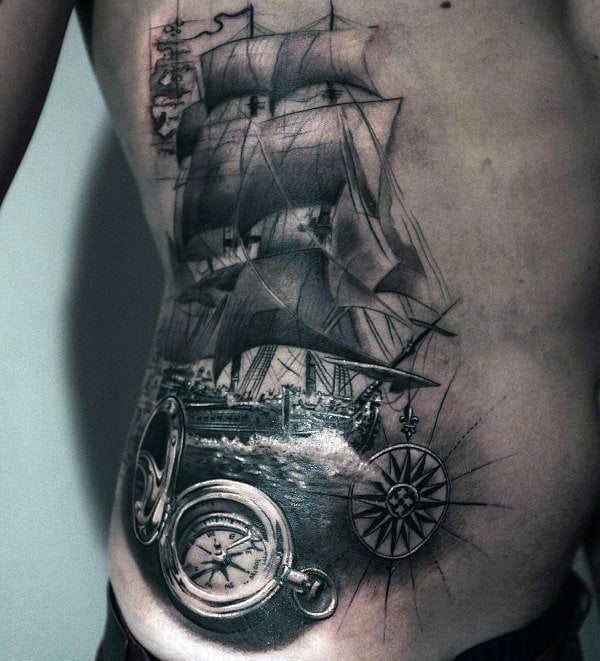 Tatuajes con motivos naúticos, marineros y de barcos