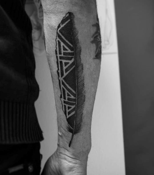 tatuaje plumas para hombre 22