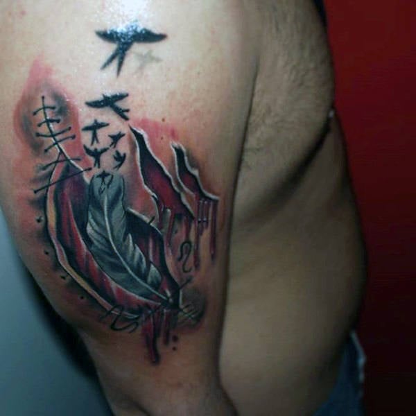 tatuaje plumas para hombre 33