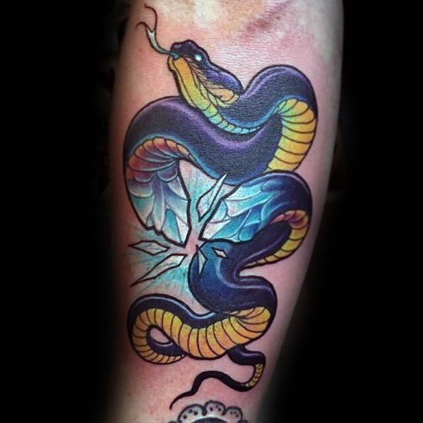 tatuaje serpiente nuevo estilo para hombre 04