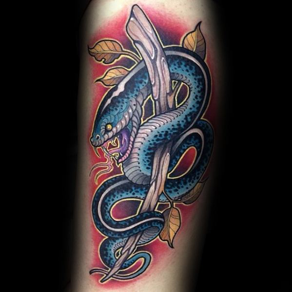 tatuaje serpiente nuevo estilo para hombre 10