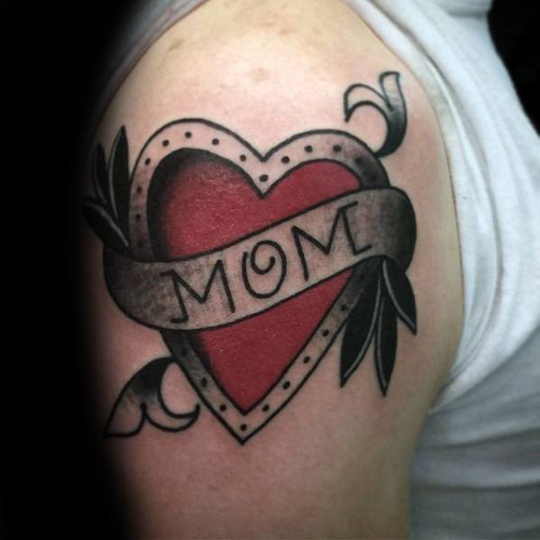 tatuaje tradicional mama para hombre 32