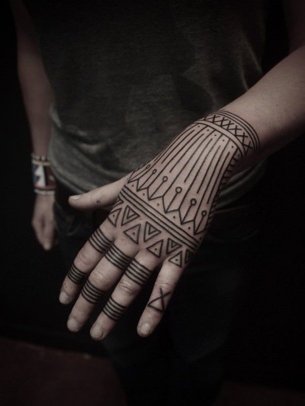 tatuaje tribal 753