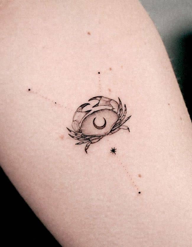 tatuaje signo zodiaco cancer 42
