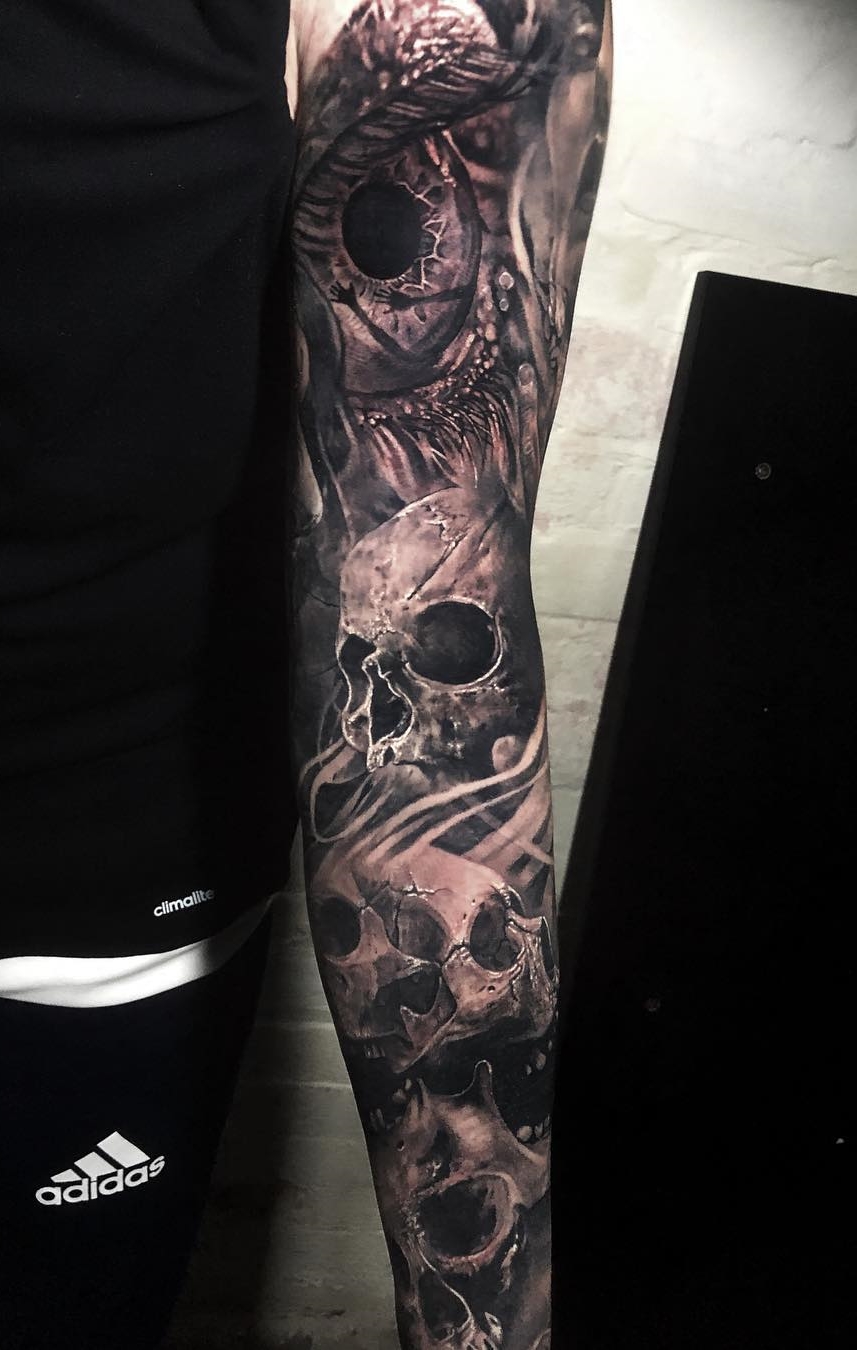 tatuaje brazo completo para hombre 11