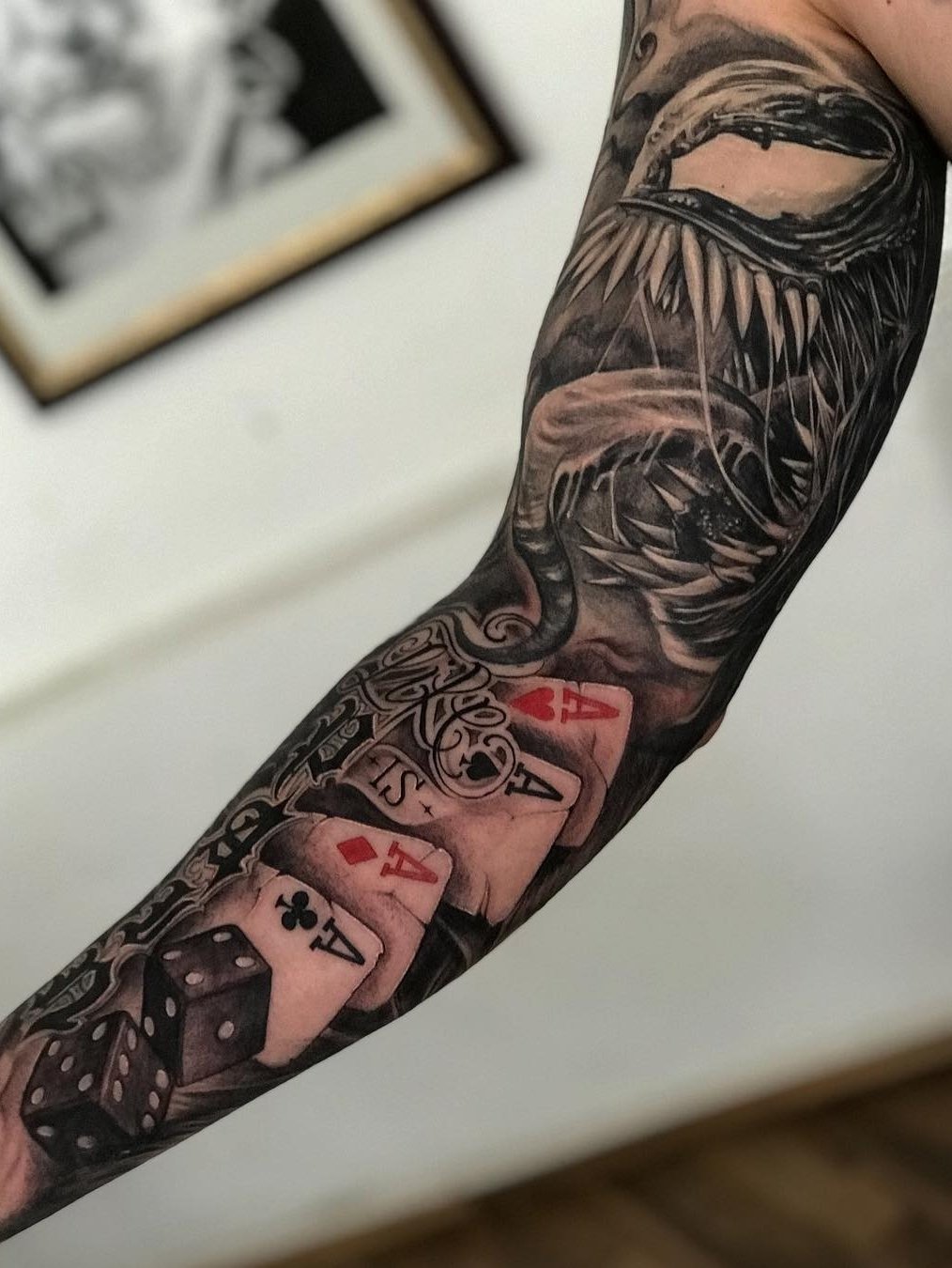 tatuaje brazo completo para hombre 66