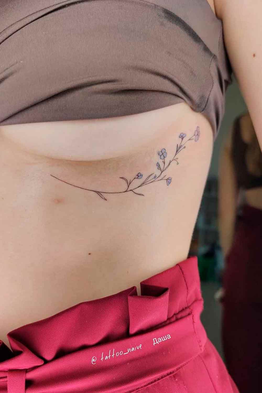 tatuaje costado para mujer 22