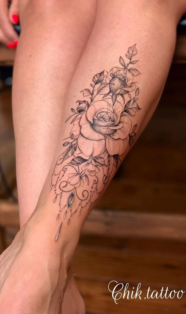 tatuaje en la pierna para mujer 02
