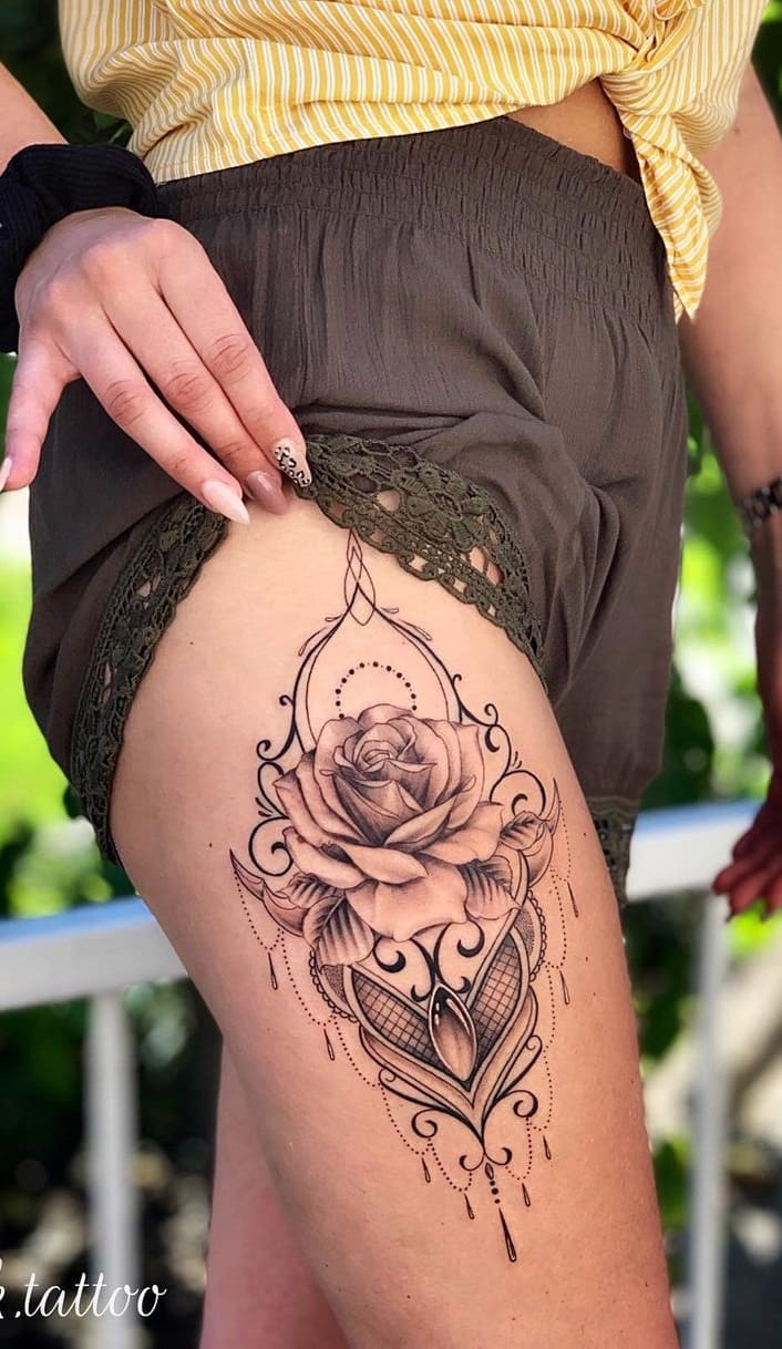 tatuaje en la pierna para mujer 03
