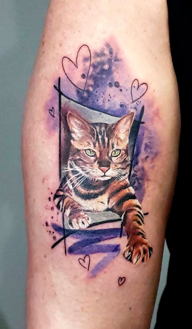 tatuaje gato para mujer 12