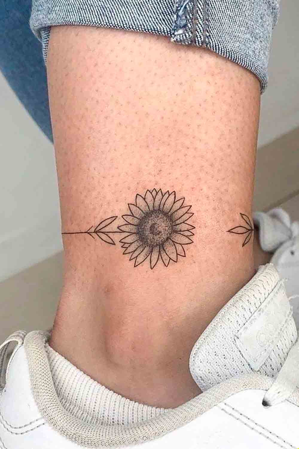 tatuaje girasol para mujer 09