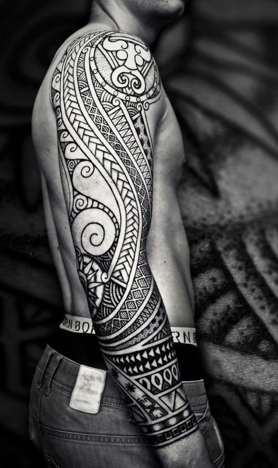 tatuaje tribal para hombre 05