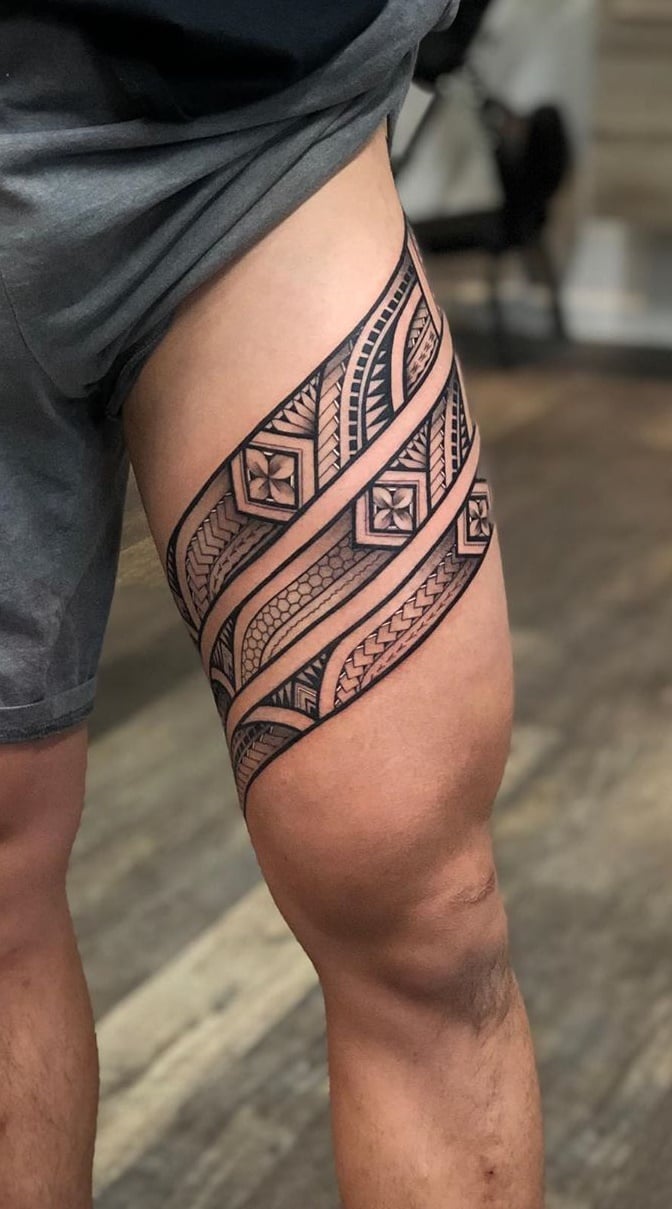 tatuaje tribal para hombre 12