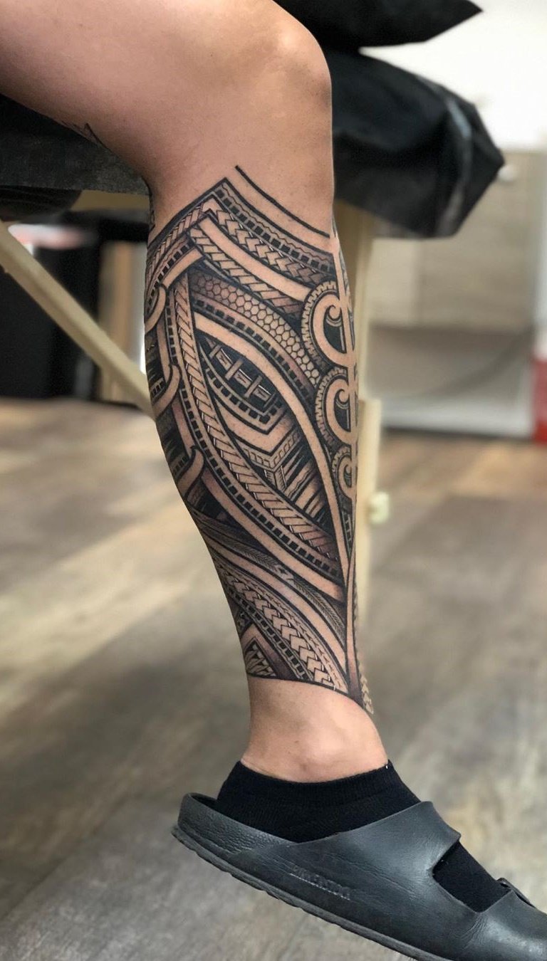 tatuaje tribal para hombre 14