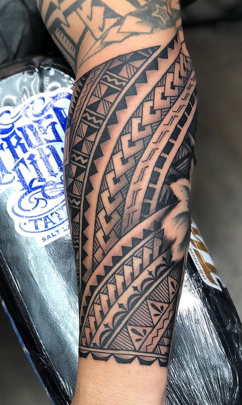 tatuaje tribal para hombre 17