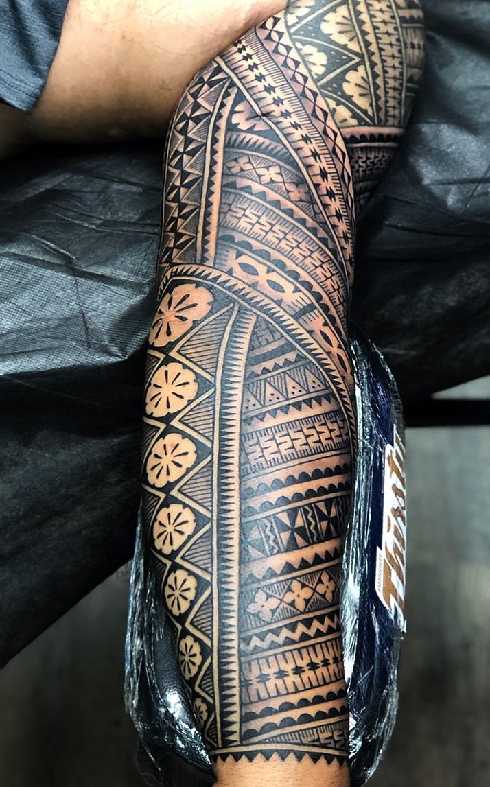 tatuaje tribal para hombre 18